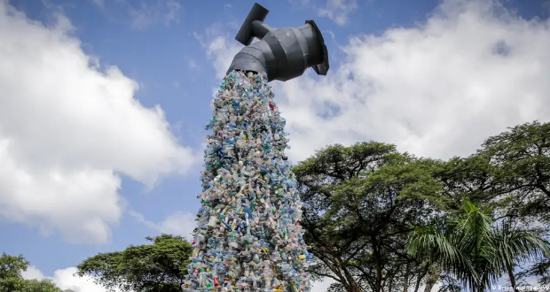With the growing flow of plastic waste, are cleanups worth it?
