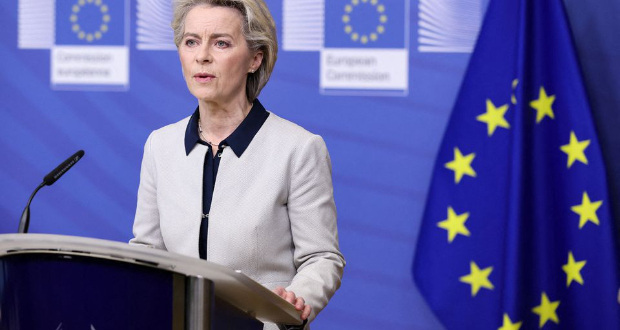 European Commission President Ursula von der Leyen speaks during a statement on Russia's attack on Ukraine, in Brussels, Belgium February 24, 2022 ahead of an EU special summit called today to "discuss the crisis and further restrictive measures" that "will impose massive and severe consequences on Russia for its actions". Kenzo Tribouillard/Pool via REUTERS